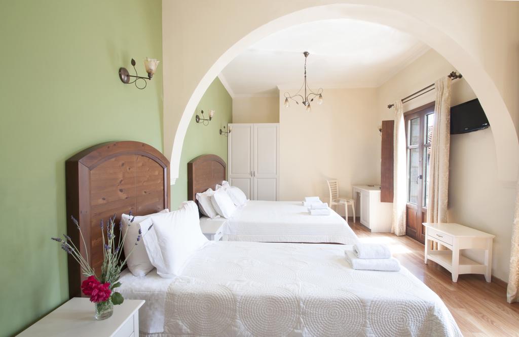 Hotel Areos Polis Boutique 3*